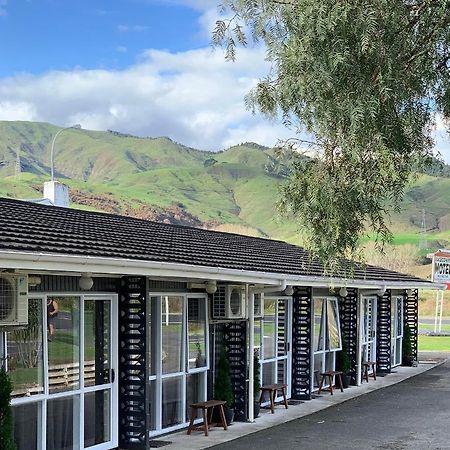 Racecourse Motel Paeroa Exterior foto